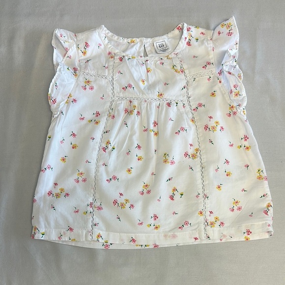 GAP - Lined Flora Blouse with Ruffles - Picture 1 of 6